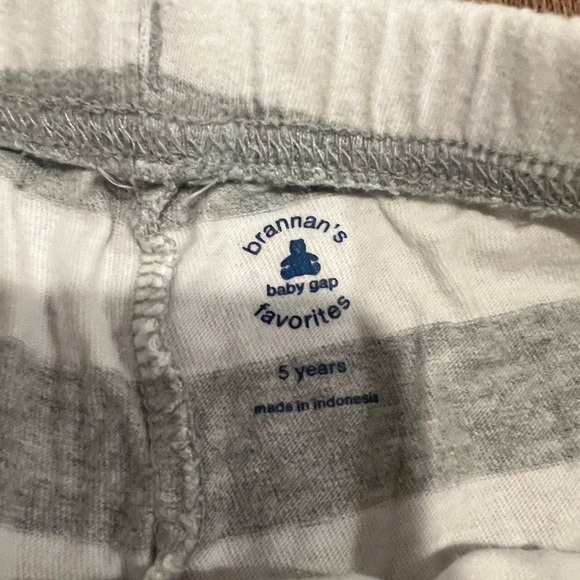 Baby Gap Bundle of Toddler Shorts, Size 5/5T - Picture 7 of 16